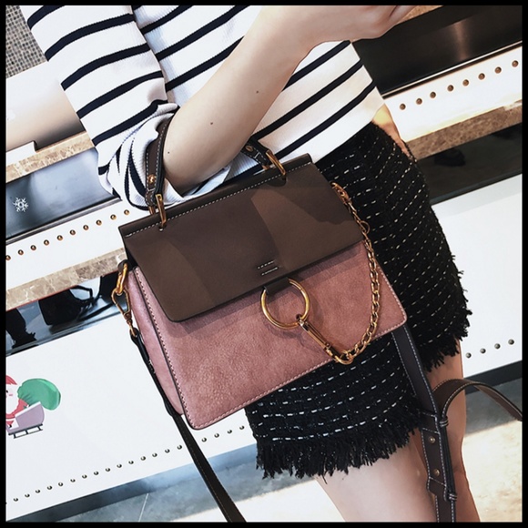 NEW ELLA O Ring Chain Buckle Crossbody - Picture 5 of 8